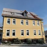 Appartment 5